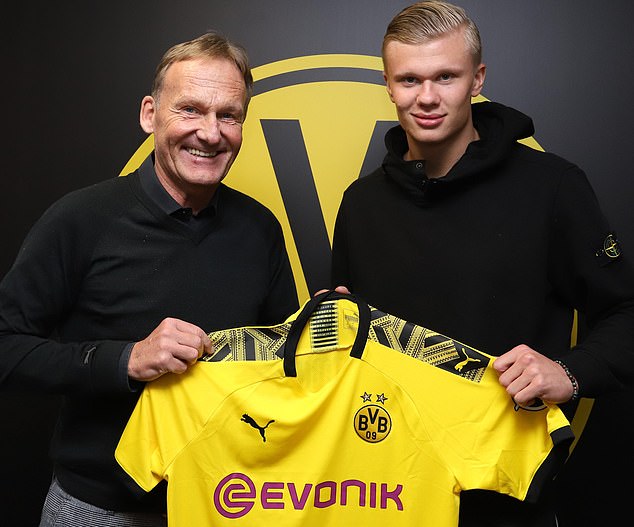 英超焦点战：纽卡斯尔联VS伯恩利——攻防博弈下的胜负天平与比分推演