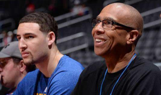 巴里-布朗29分 CBA俱乐部杯广厦106-102战胜山东 克里斯23分（CBA俱乐部杯：广厦106-102险胜山东，巴里-布朗29分，克里斯23分）