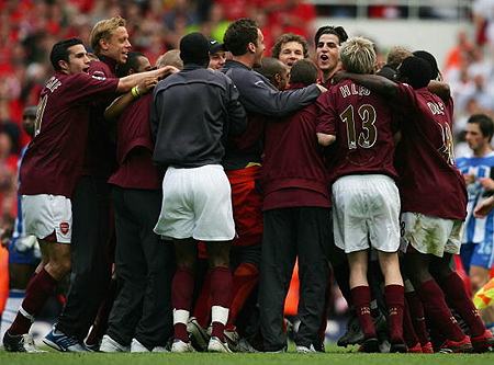 篮球CBA球队发布新赛季口号，目标直指冠军