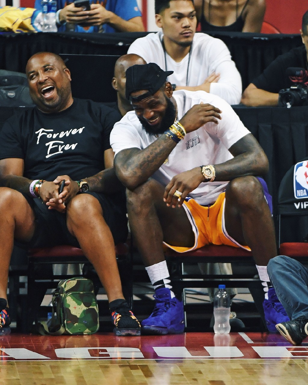 米体：路易斯-恩里克表现欠佳，没把握住这次宝贵的首发机会（米体：路易斯-恩里克发挥不佳，错失宝贵首发良机）