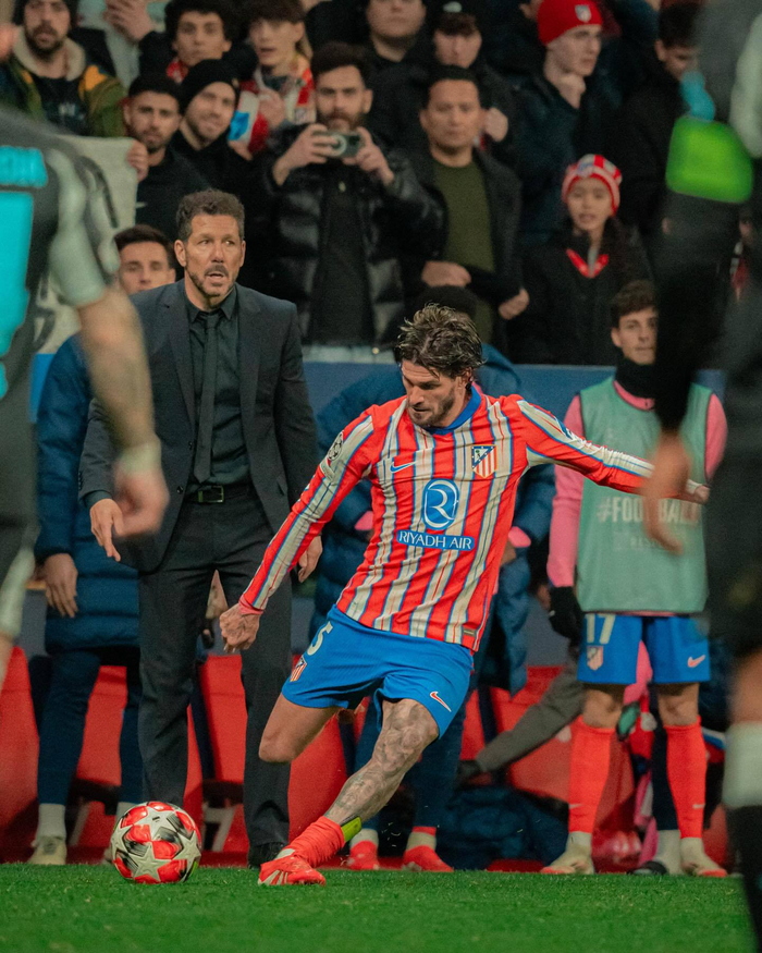 半场战报：美因茨0-0圣保利（半场速递：美因茨与圣保利互交白卷）